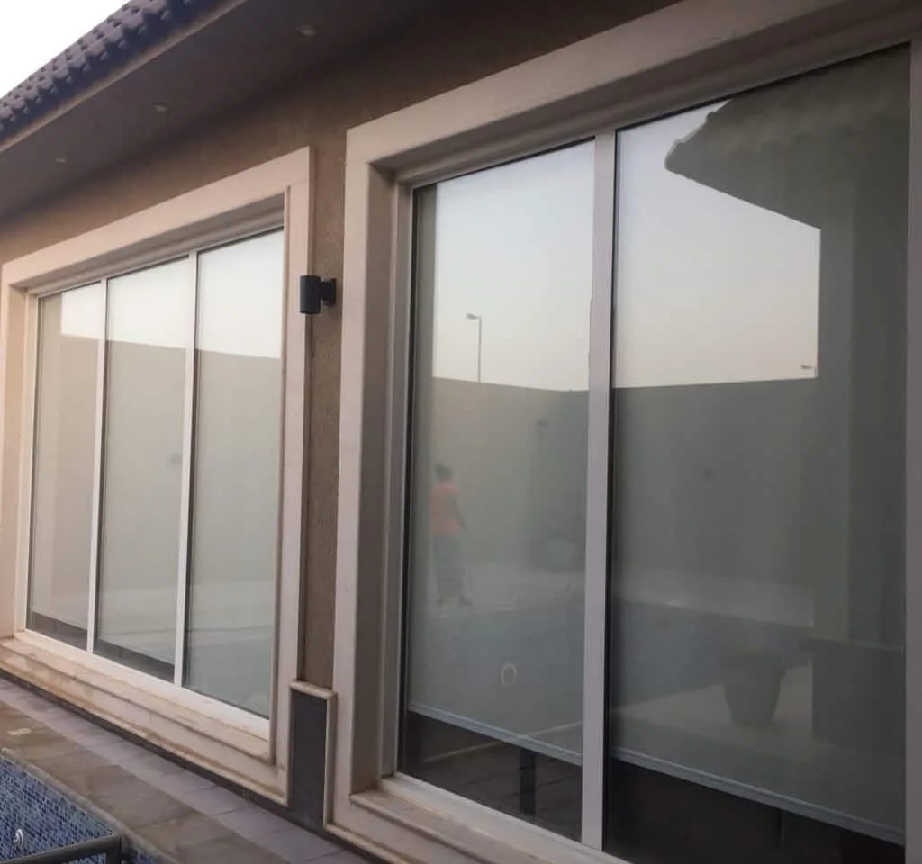 أفضل شركة تركيب زجاج سيكوريت